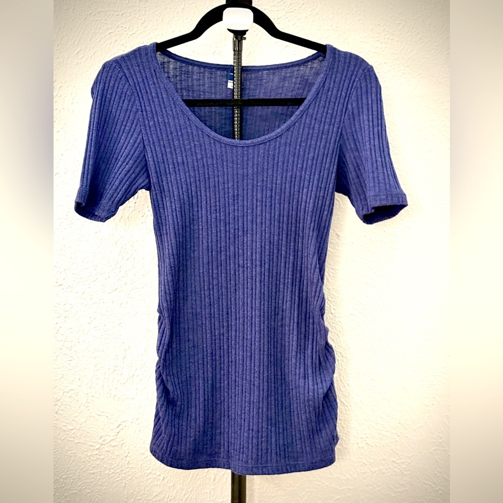 Ribbed Maternity Shortsleeved Sweater